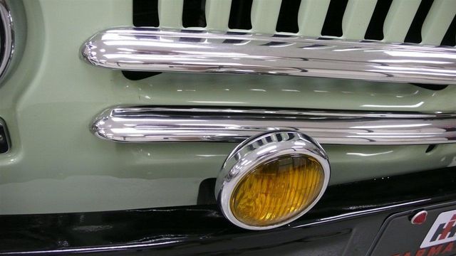 1952 International L-110 SHOW TRUCK - 12296551 - 13