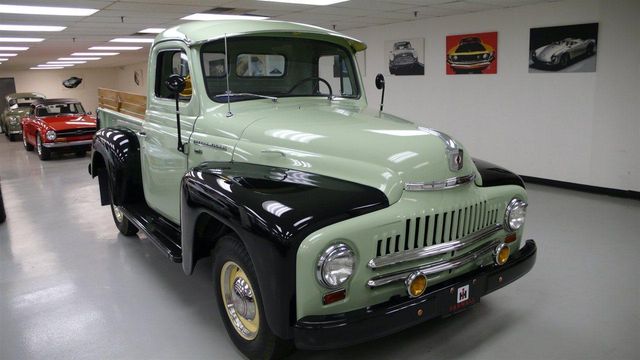 1952 International L-110 SHOW TRUCK - 12296551 - 7