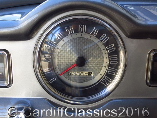 1953 Dodge Coronet V8 Hemi Wagon - 15666964 - 23