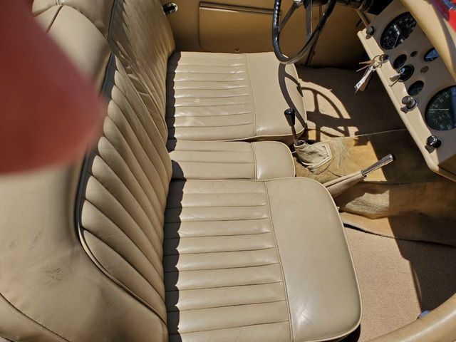 1954 Jaguar XK120  - 18689040 - 21