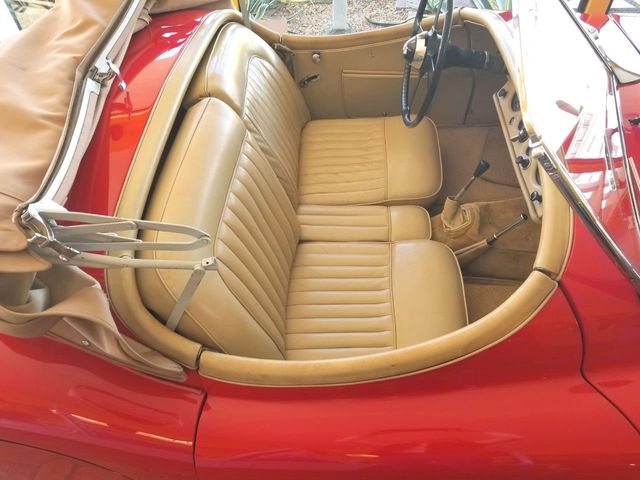 1954 Jaguar XK120  - 18689040 - 24