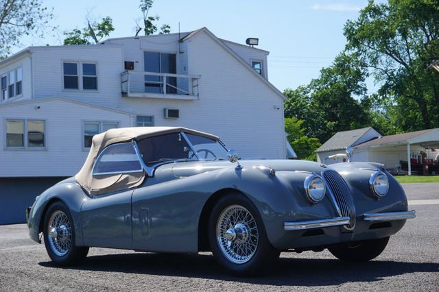 1954 Jaguar XK120 1954 Jaguar XK120 Roadster with Soft Top - 23068085 - 18