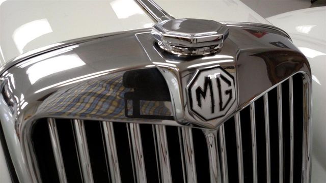 1954 MG MGTF  - 13702057 - 18