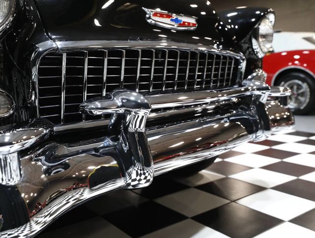 1955 Chevrolet Bel Air SHOW STOPPER - 22995698 - 15