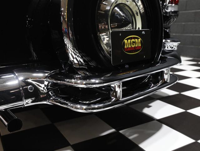 1955 Chevrolet Bel Air SHOW STOPPER - 22995698 - 25