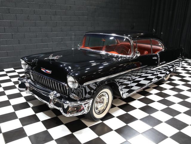 1955 Chevrolet Bel Air SHOW STOPPER - 22995698 - 5