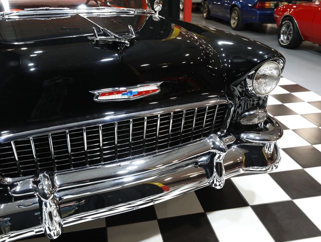 1955 Chevrolet Bel Air SHOW STOPPER - 23056683 - 9