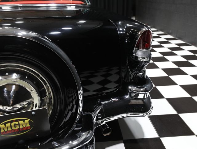 1955 Chevrolet Bel Air SHOW STOPPER - 23056683 - 22