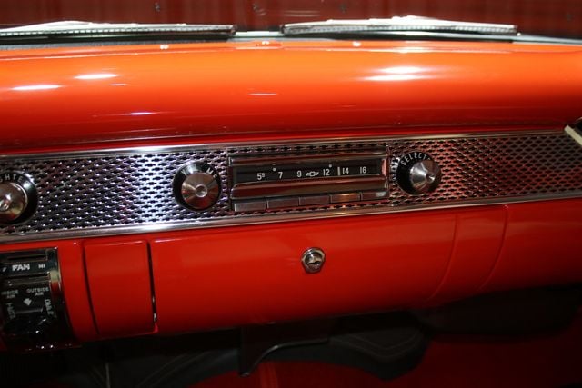 1955 Chevrolet Bel Air SHOW STOPPER - 23056683 - 63