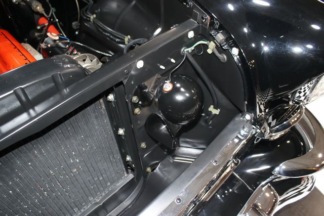 1955 Chevrolet Bel Air SHOW STOPPER - 23056683 - 86
