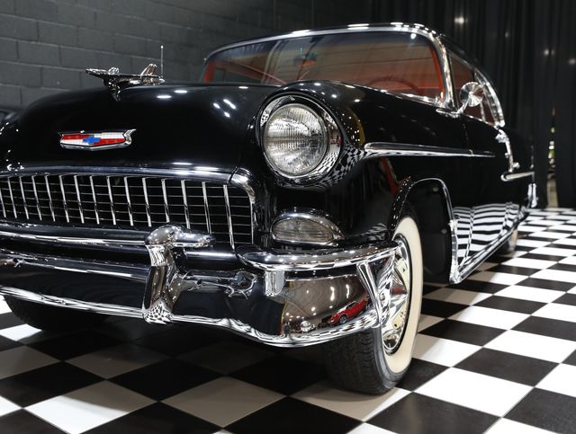 1955 Chevrolet Bel Air SHOW STOPPER - 23056683 - 8