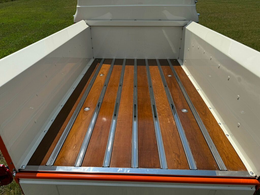 1955 Ford F100 Custom Cab FULLY RESTORED FORD PICKUP - 22898780 - 17