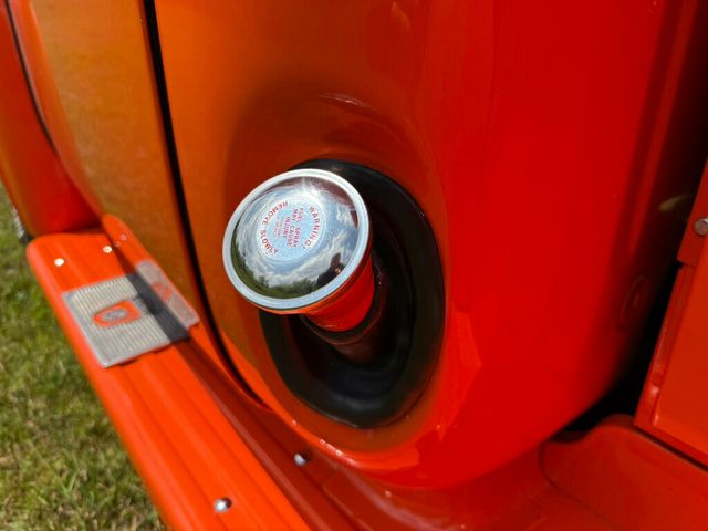 1955 Ford F100 Custom Cab FULLY RESTORED FORD PICKUP - 22898780 - 18