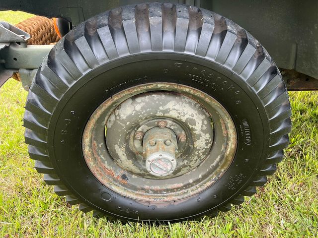 1955 Jeep M170 Frontline Ambulance MASH US Army Jeep - 23019541 - 13