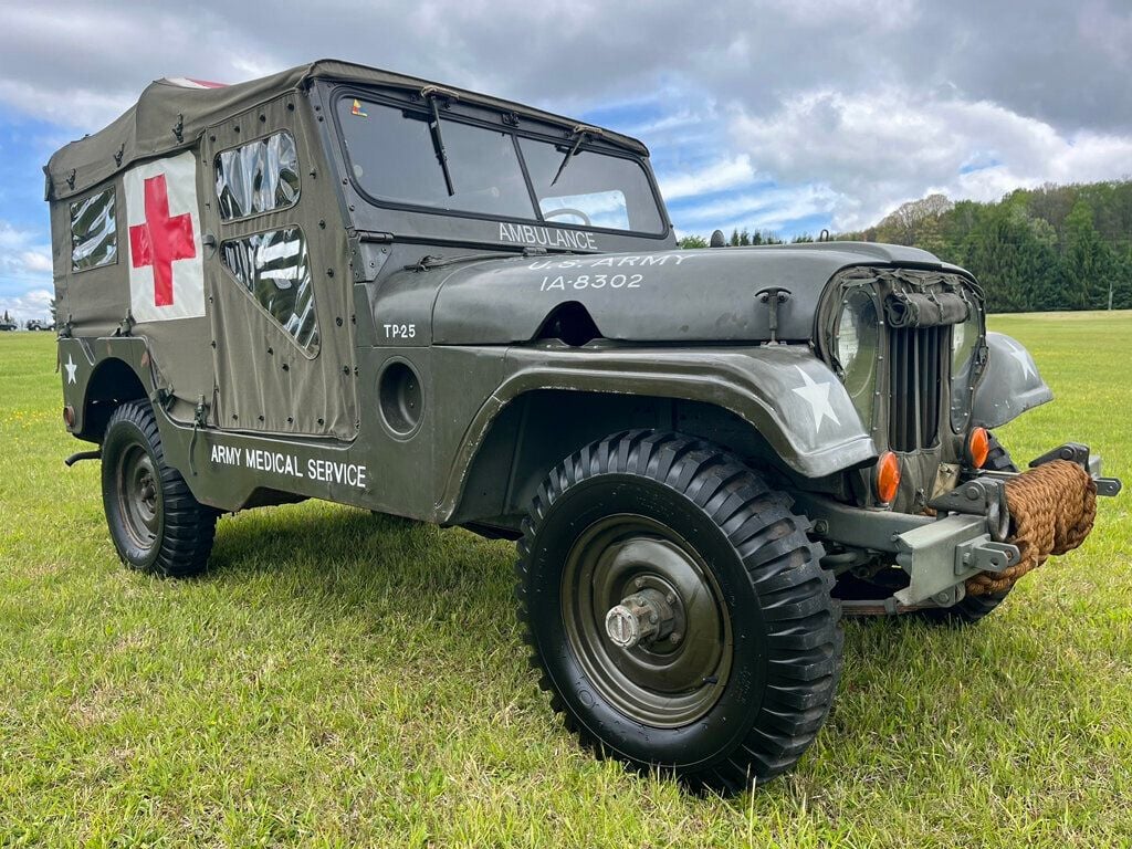 1955 Jeep M170 Frontline Ambulance MASH US Army Jeep - 23019541 - 1