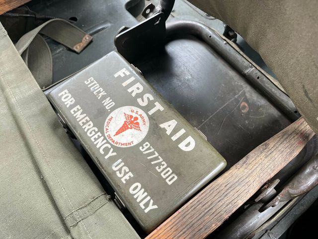 1955 Jeep M170 Frontline Ambulance MASH US Army Jeep - 23019541 - 24