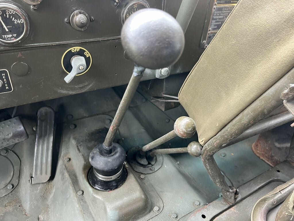 1955 Jeep M170 Frontline Ambulance MASH US Army Jeep - 23019541 - 34