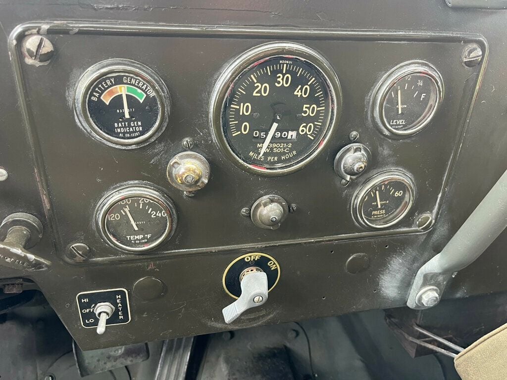 1955 Jeep M170 Frontline Ambulance MASH US Army Jeep - 23019541 - 35