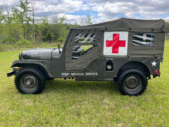 1955 Jeep M170 Frontline Ambulance MASH US Army Jeep - 23019541 - 6