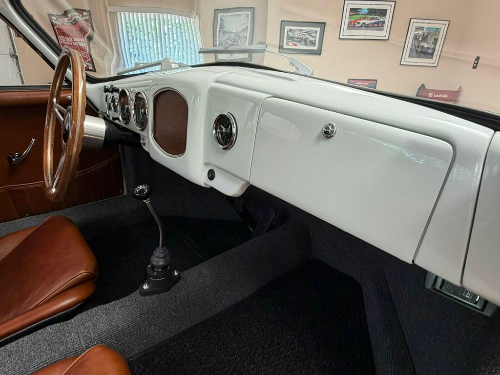 1955 Vintage Motorcars CA 356 Pre-A Coupe Pat Downs 2332cc Boxer, A-1 Performance Exhaust, Disc Brakes - 23042570 - 29