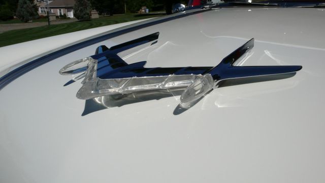 1956 Pontiac STAR CHIEF SHOW CAR - 11015200 - 11