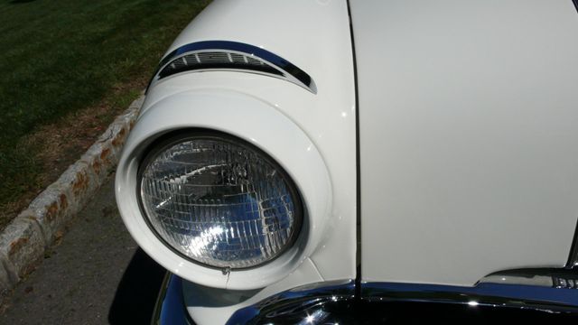 1956 Pontiac STAR CHIEF SHOW CAR - 11015200 - 17