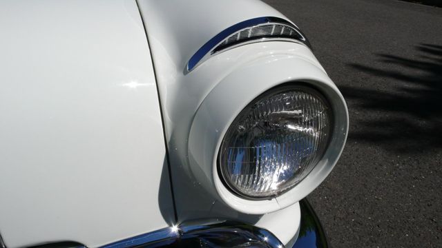 1956 Pontiac STAR CHIEF SHOW CAR - 11015200 - 18
