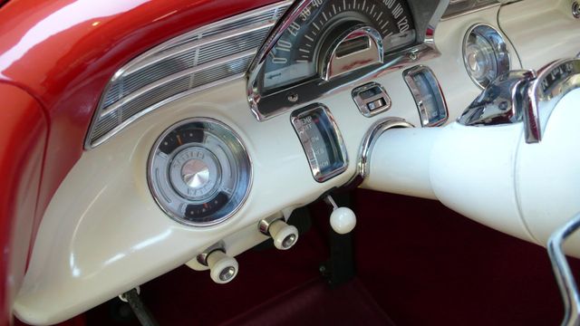 1956 Pontiac STAR CHIEF SHOW CAR - 11015200 - 31