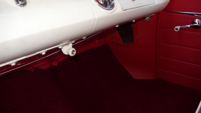 1956 Pontiac STAR CHIEF SHOW CAR - 11015200 - 35