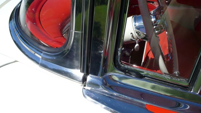1956 Pontiac STAR CHIEF SHOW CAR - 11015200 - 55