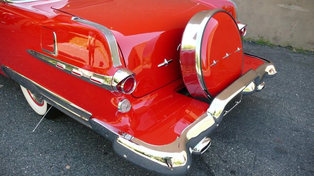 1956 Pontiac STAR CHIEF SHOW CAR - 11015200 - 87