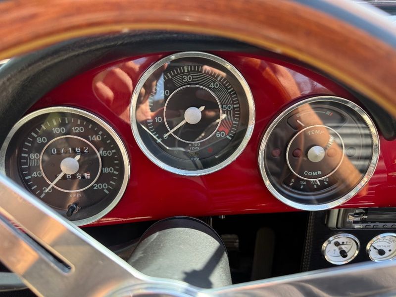 1956 Porsche 356 Speedster Replica  - 22870782 - 17