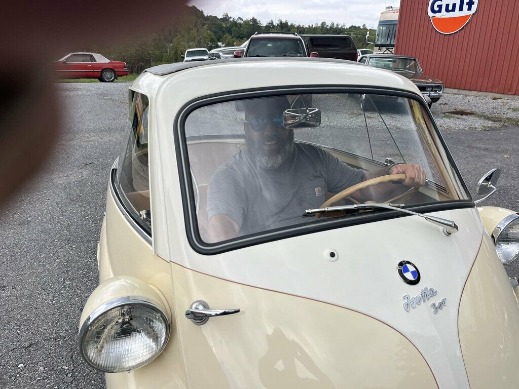 1957 BMW Isetta 300 Local Car with Full Restoration - 23080235 - 16