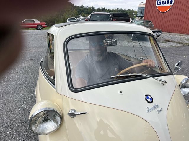 1957 BMW Isetta 300 Local Car with Full Restoration - 23080235 - 16