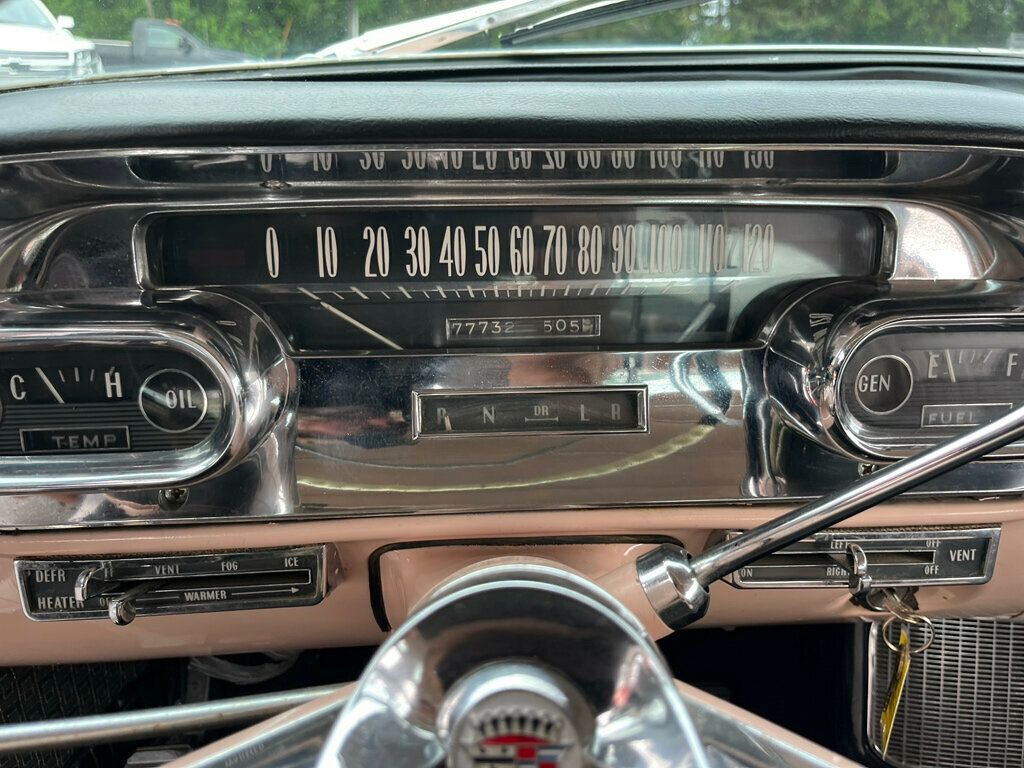 1957 Cadillac Coupe DeVille  - 23043985 - 33