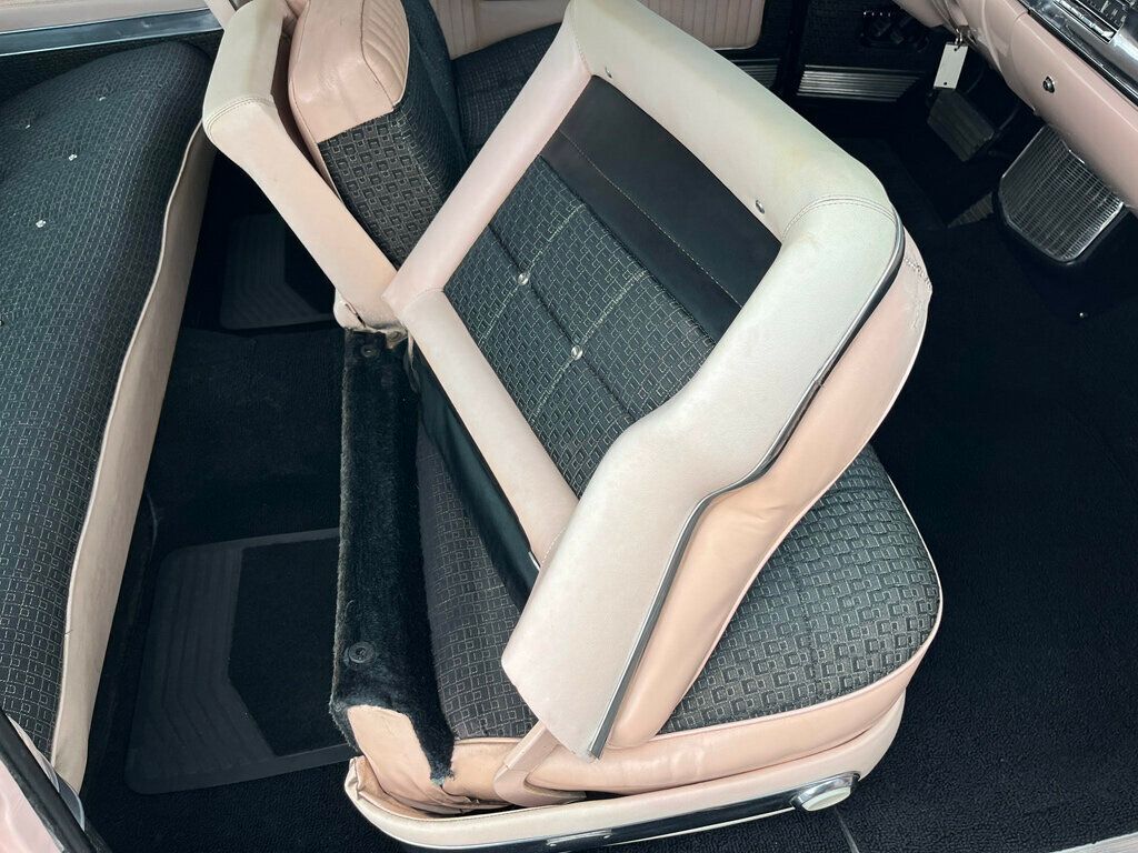 1957 Cadillac Coupe DeVille  - 23043985 - 44