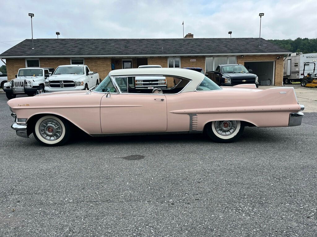 1957 Cadillac Coupe DeVille  - 23043985 - 5