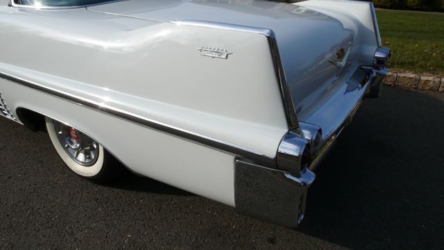 1957 Cadillac Deville  - 19245036 - 37