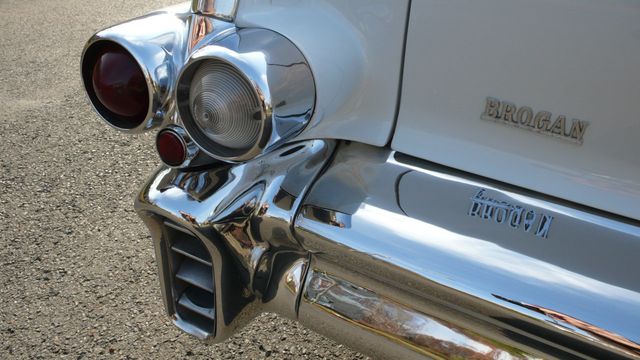 1957 Cadillac Deville  - 19245036 - 46