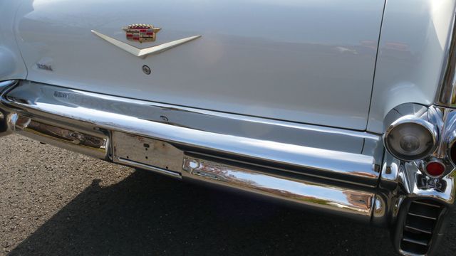1957 Cadillac Deville  - 19245036 - 47