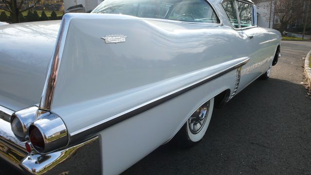1957 Cadillac Deville  - 19245036 - 51