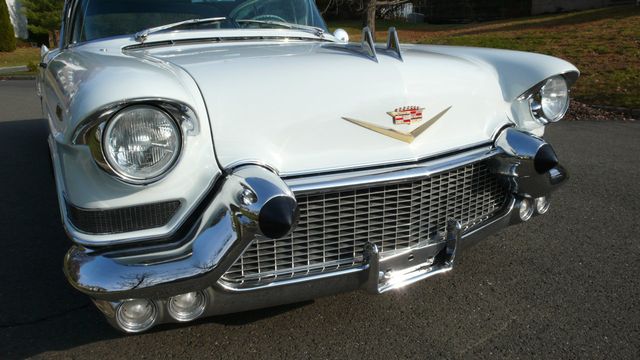 1957 Cadillac Deville  - 19245036 - 5