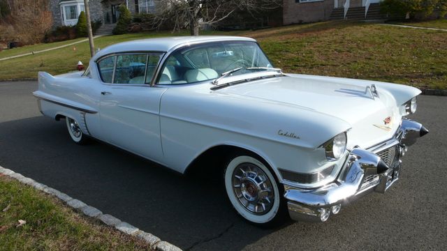 1957 Cadillac Deville  - 19245036 - 60