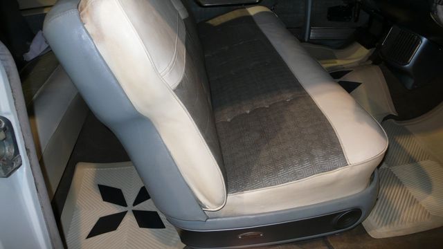 1957 Cadillac Deville  - 19245036 - 73