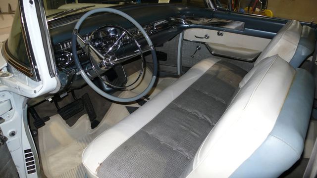 1957 Cadillac Deville  - 19245036 - 76