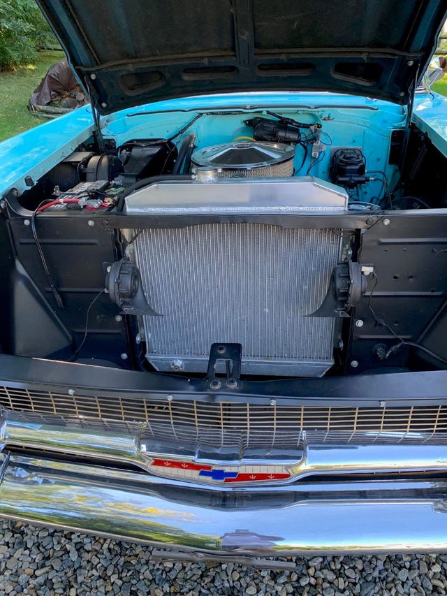 1957 Chevrolet Bel Air  - 19450423 - 17