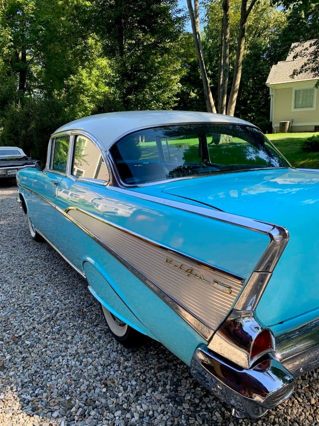 1957 Chevrolet Bel Air  - 19450423 - 31