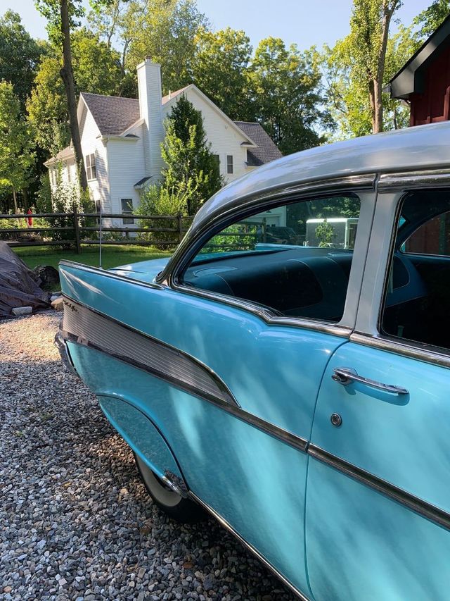 1957 Chevrolet Bel Air  - 19450423 - 34