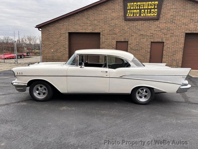 1957 Chevrolet Bel Air  - 22835958 - 11