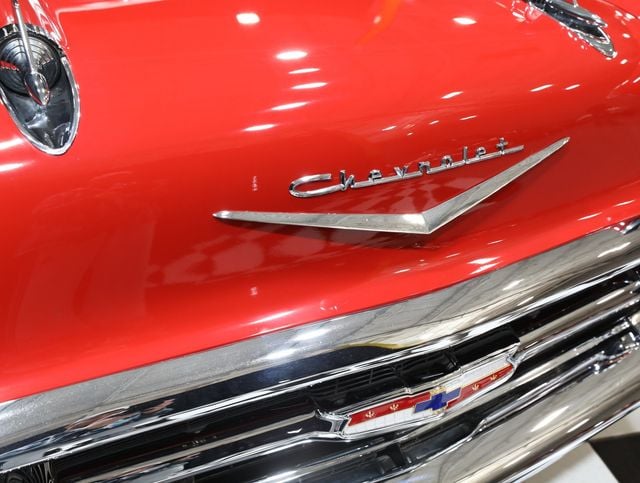 1957 Chevrolet Bel Air CORVETTE RED - LOADED - 5 SPEED - 23056682 - 11